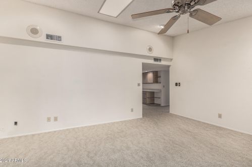 11420 Ahwatukee Dr, Phoenix AZ 85044-3102 exterior