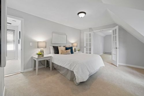 4 Mckinley Rd, Worcester MA  01605-2112 exterior