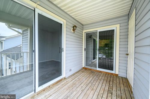 108 Steeplechase Ct, West Deptford NJ 08096-6816 exterior