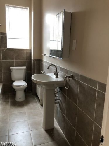 53 King St, Belleville NJ  07109-2840 exterior