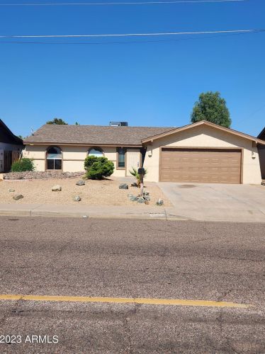 18225 31st Ave, Phoenix AZ  85053-1101 exterior