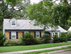 74 Elinor Rd, Newton, MA 02461-1835