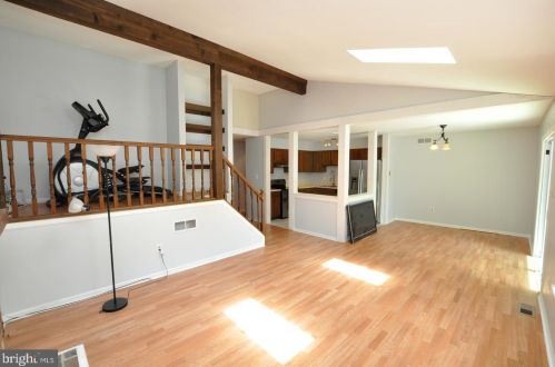 5 Belmont Ct, Erial NJ 08081-9220 exterior