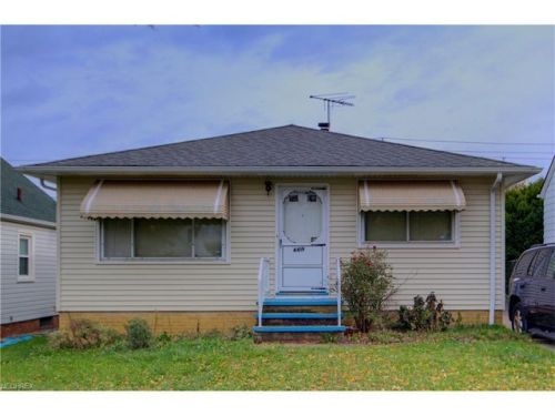 4419 57th St, Cleveland, OH 44144-2919