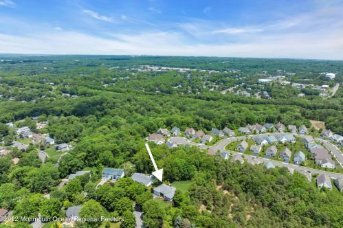 26 Lambert Johnson Dr, Tinton Falls NJ 07712-3753 exterior