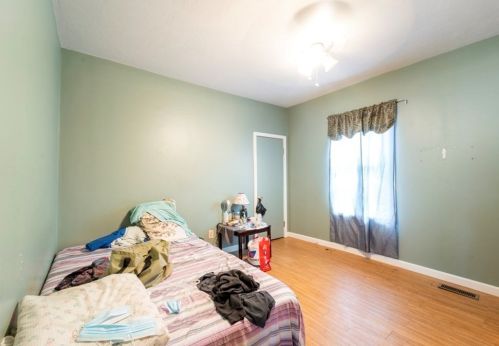 59 Catharine St, Worcester MA 01605-2809 exterior