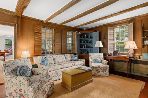 156 Chatham Bars Ave, Chatham MA 02633-2343 exterior