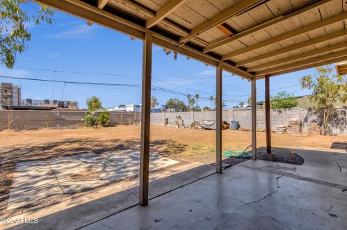 1312 Amelia Ave, Phoenix AZ 85033-3407 exterior