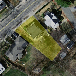 572 California St, Newton MA  02460-1243 aerial view