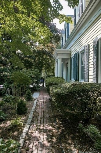 44 Russell St, Plymouth MA  02360-3959 exterior