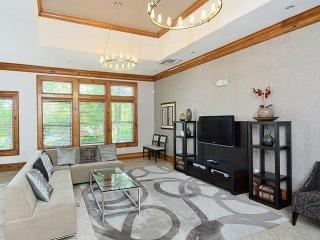 1449 Main St, Waltham MA  02451-0240 exterior