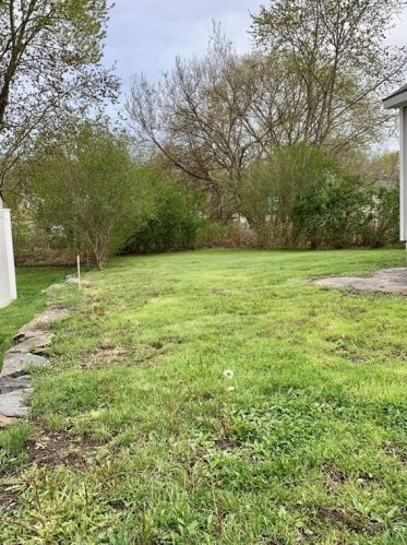 39 Hart St, Taunton MA 02780-4933 exterior