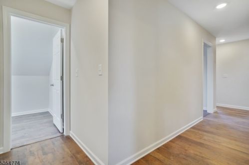 6 Watsessing Ave, Belleville NJ  07109-4101 exterior