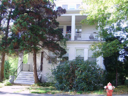 3 Aberdeen St, Newton, MA 02461-1801