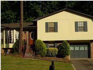 5235 Paramont Dr, Birmingham, AL 35210-2829