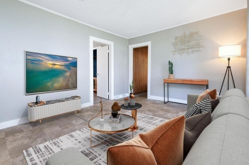 19 Jefferson St, Montgomery MA 01085-2821 exterior