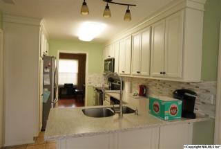 2510 Autumn Ridge Dr, Huntsville AL  35803-2513 exterior