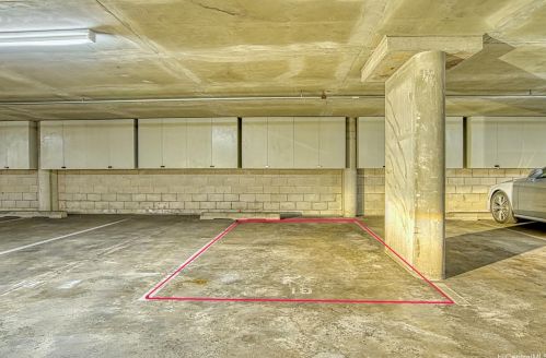 88 Piikoi St, Honolulu HI 96814-4245 exterior