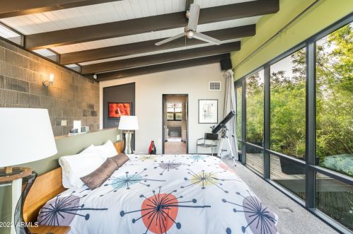 4028 45th St, Phoenix AZ 85044-6060 exterior