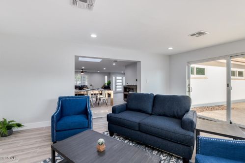 6320 4 Pl, Phoenix AZ 85012-1105 exterior