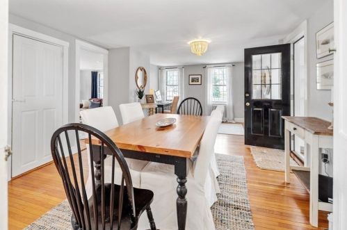 287 North St, Hingham MA 02043-2232 exterior