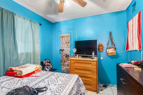 1039 27 Dr, Phoenix AZ 85045-2209 exterior