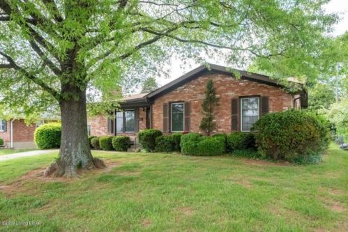 7405 Westport Rd, Louisville KY  40242-3225 exterior