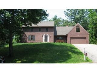26 Woodside Cir, Sturbridge, MA 01566-1346