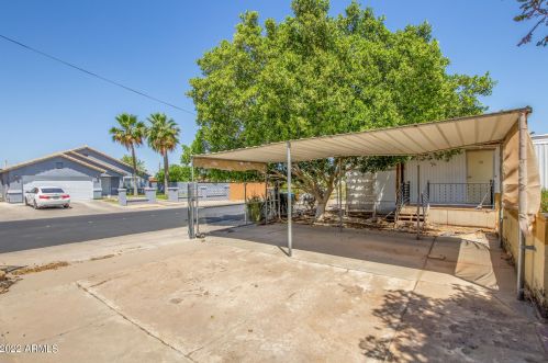 8221 9th St, Phoenix AZ  85020-3447 exterior