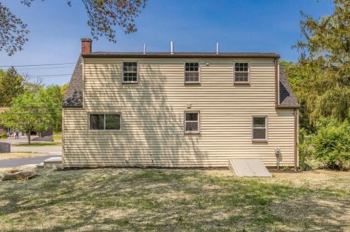 154 Linebrook Rd, Ipswich MA 01938-2906 exterior