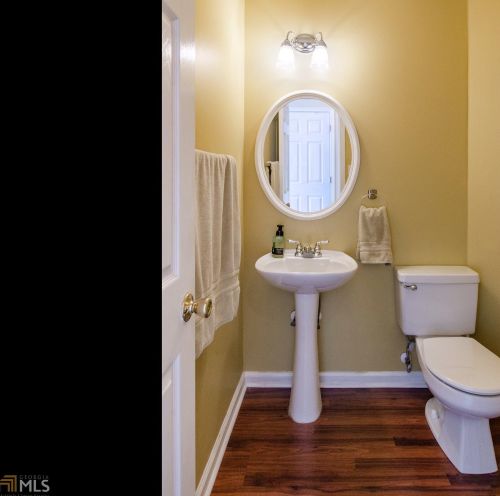 464 Walnut Crk Dr, Stockbridge GA 30281 exterior