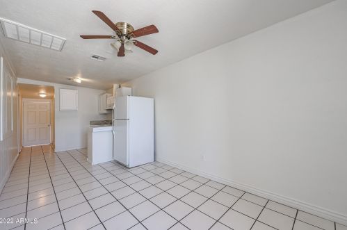 3139 65th Ave, Phoenix AZ 85033-1601 exterior