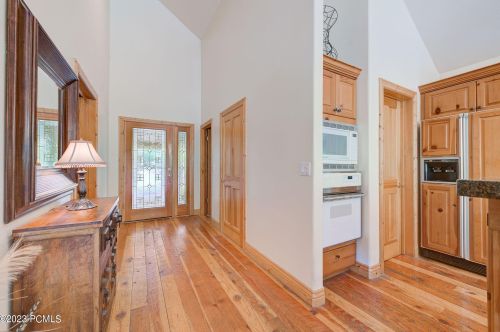 7794 Pinebrook Rd, Park City UT 84098-5348 exterior