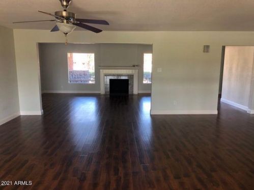 845 Edgemont Ave, Phoenix AZ 85035-1716 exterior