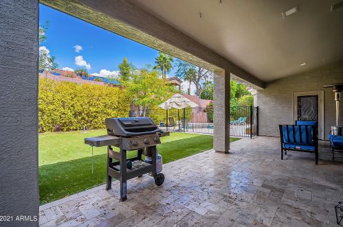 1820 Claire Dr, Phoenix AZ 85022-4105 exterior