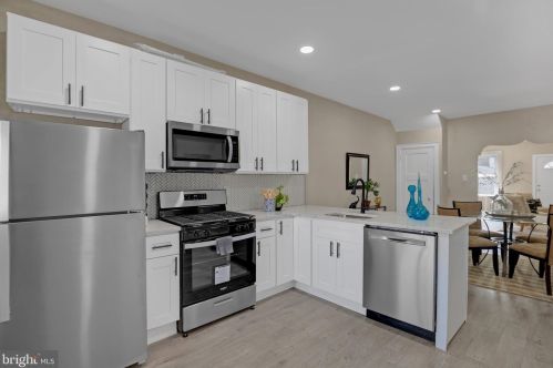 4932 8th St, Philadelphia PA 19120-3710 exterior