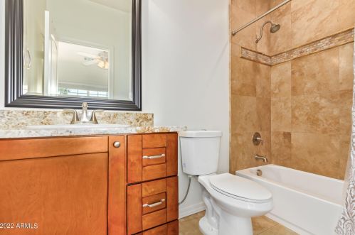 3819 41 Pl, Phoenix AZ 85044-1331 exterior