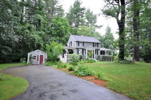 129 Willow St, Acton, MA 01720-2729