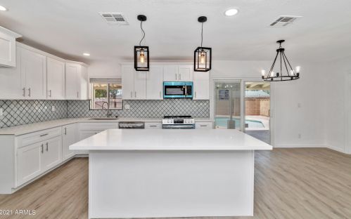 1820 45th St, Phoenix AZ  85008-4104 exterior