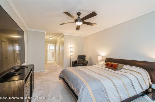 71 Wigwam Ln, Tinton Falls NJ 07724-3176 exterior