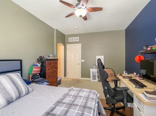 3033 50th St, Phoenix AZ 85008-1609 exterior