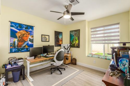 13214 40 Pl, Phoenix AZ 85050-7229 exterior