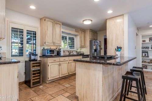 5307 32 Pl, Phoenix AZ 85018-1408 exterior