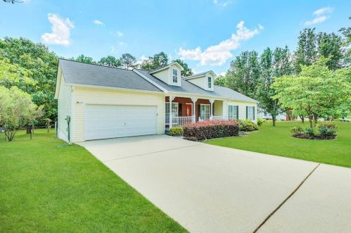 154 Windsor Cir, Stockbridge GA  30281-1864 exterior