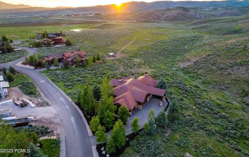 2366 Westview Trl, Park City UT 84098-6342 exterior