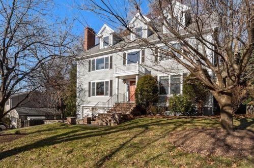 76 Lewis St, Newton, MA 02458-1840