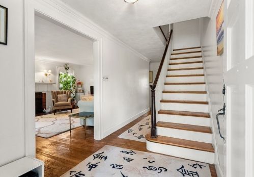 68 Washington St, Newton MA 02458-1726 exterior