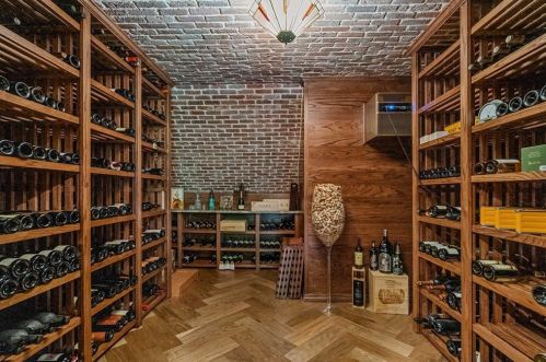 2455 Halloran St, Fort Worth TX 76107-6631 exterior