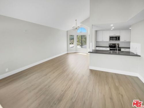 98 Remington, Irvine CA 92620-3738 exterior