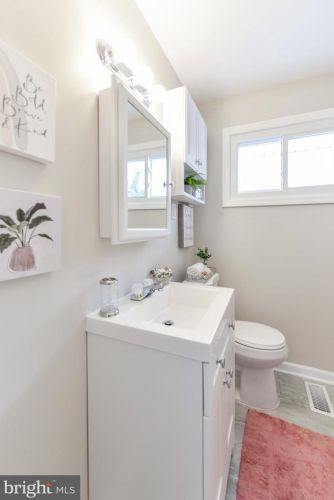 1102 Cumberland Ave, West Deptford NJ  08096-3041 exterior